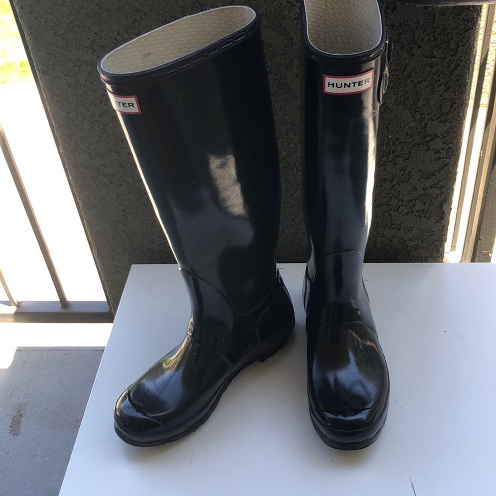 HUNTER rain boots tall, black